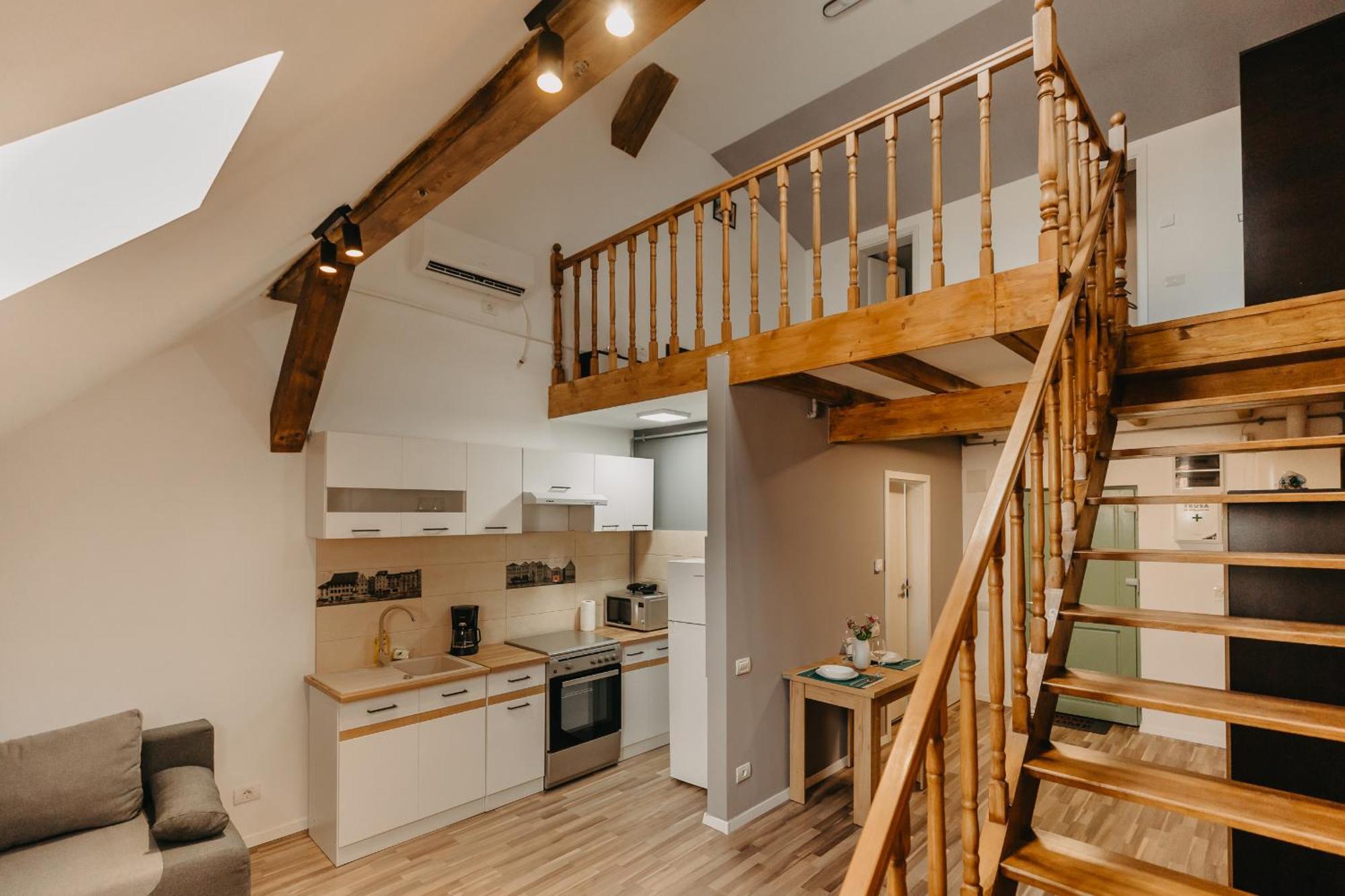 Holiday Apartments Central Τιμισοάρα Εξωτερικό φωτογραφία